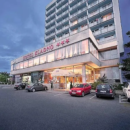 Retro Hotel