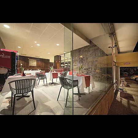 Hotel Retro