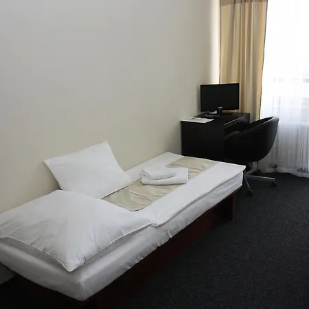Hotel Retro 3*