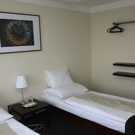 فندق Hotel Kladno كلادنو