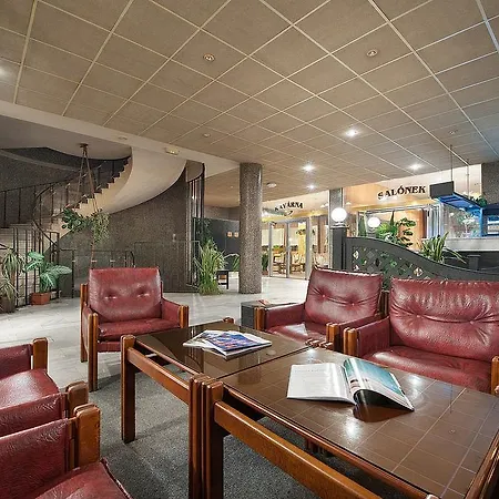 Hotel Retro 3*