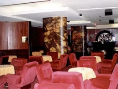 Retro Hotel 3*