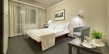 Hotel Retro