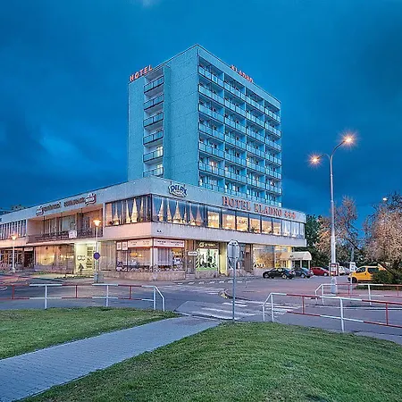 Retro Hotel 3*